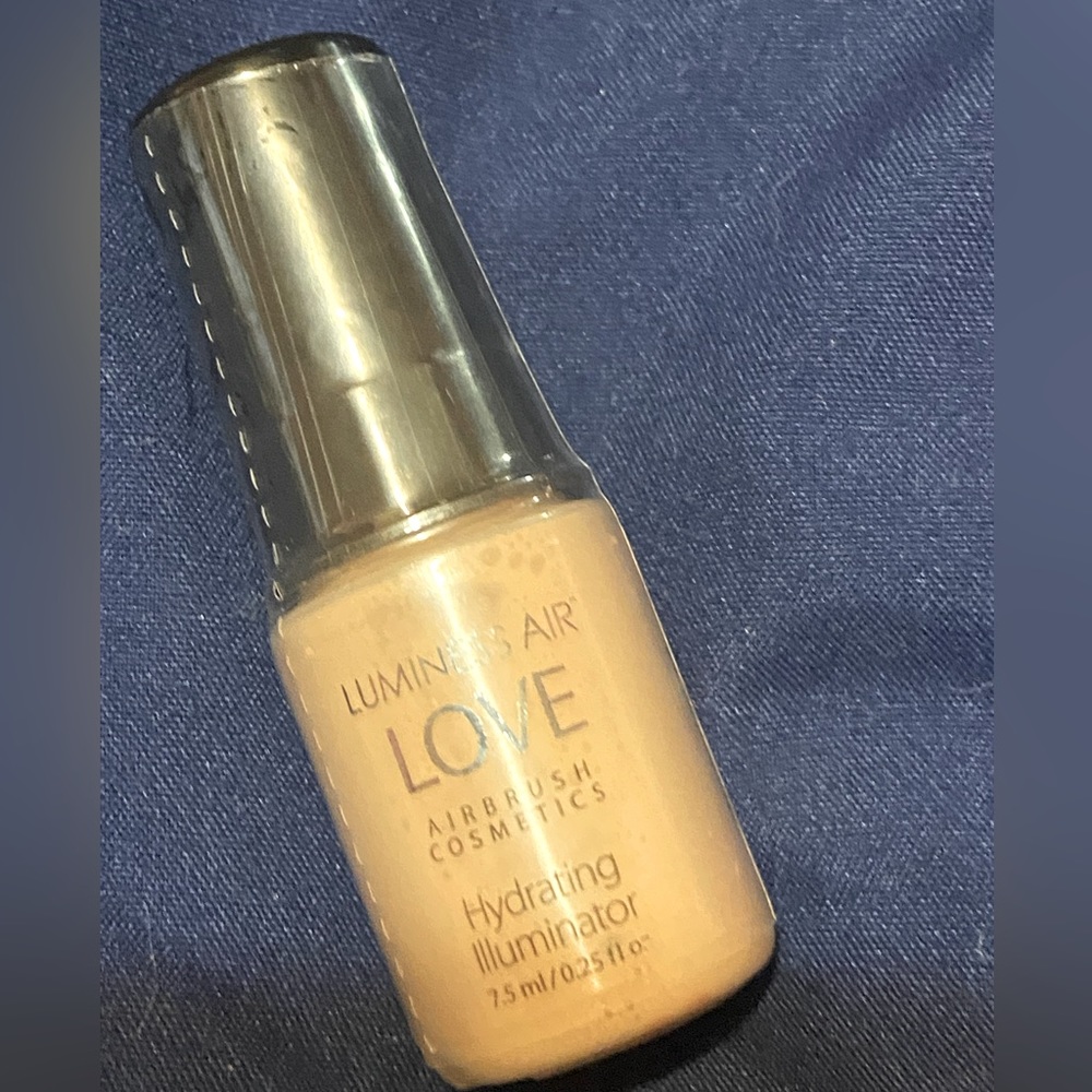Luminess Air Love Hydrating Illuminator